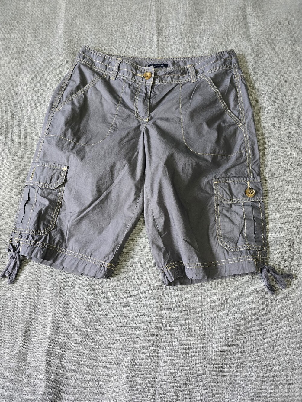 Tommy Hilfiger  Gray Cargo Shorts with Pocket Details Size 6